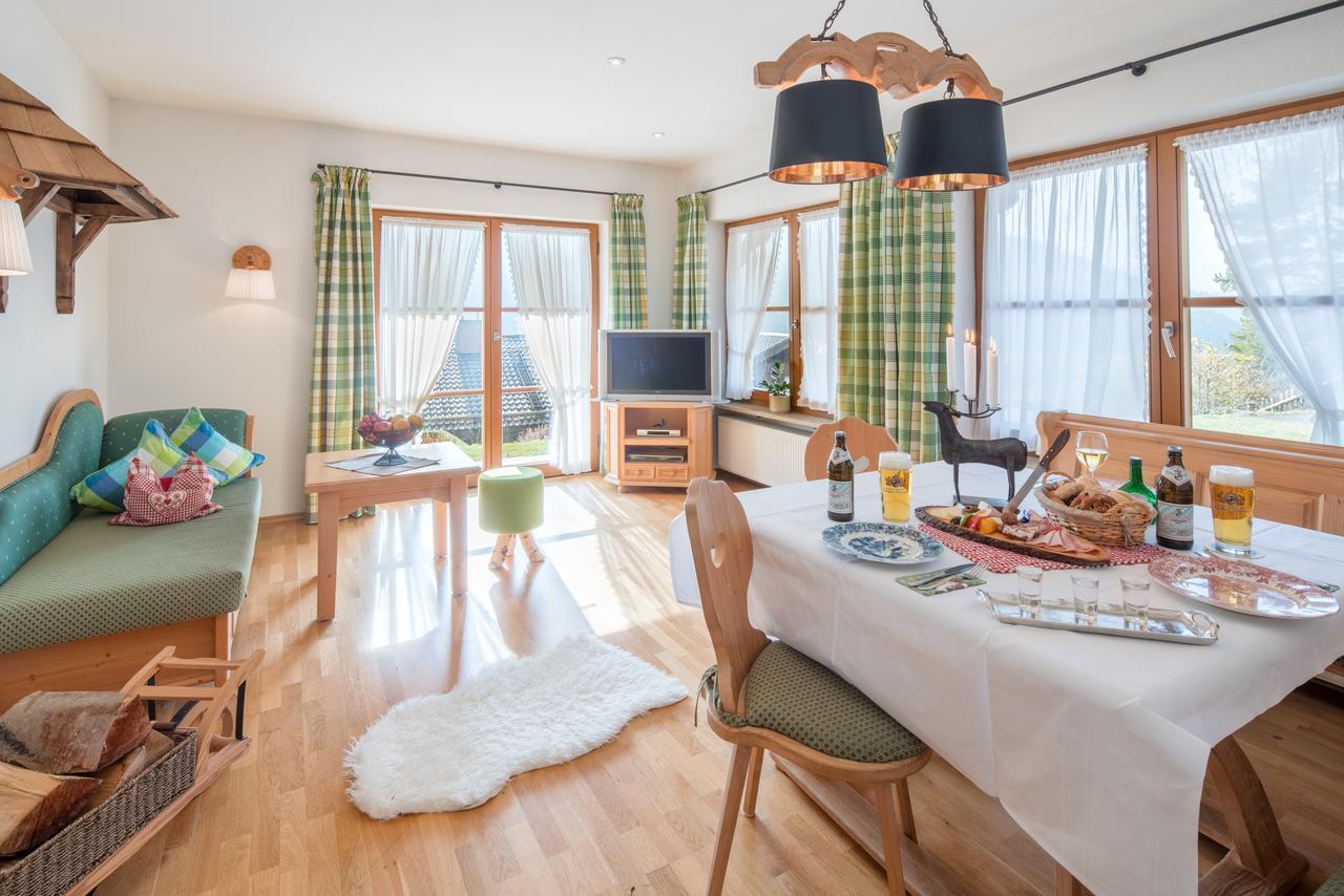 Zur Schoenen Aussicht Hotel Garni Garmisch-Partenkirchen Luaran gambar