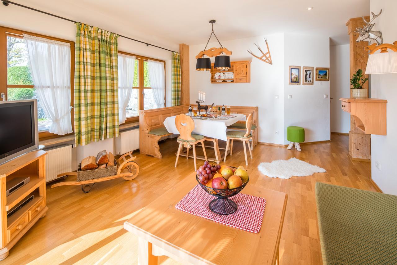 Zur Schoenen Aussicht Hotel Garni Garmisch-Partenkirchen Luaran gambar