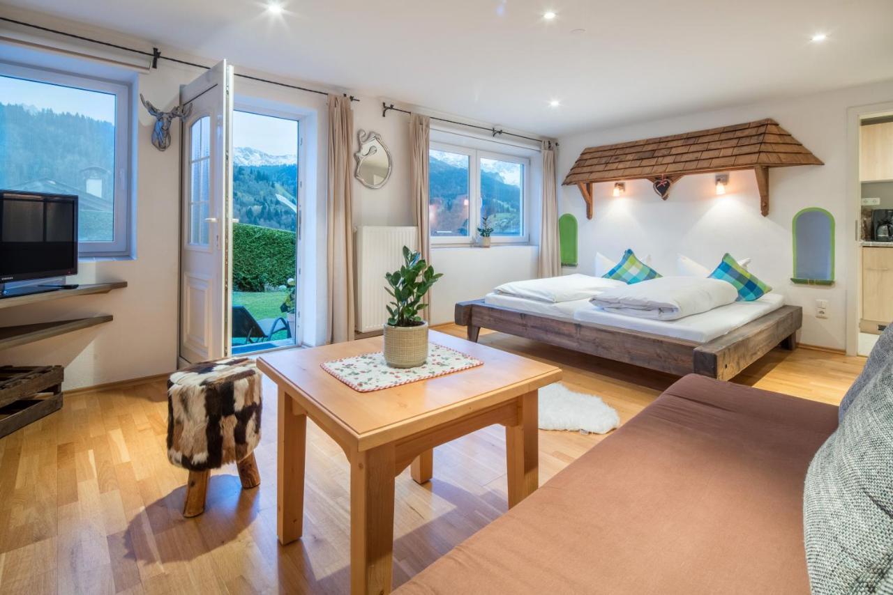Zur Schoenen Aussicht Hotel Garni Garmisch-Partenkirchen Luaran gambar