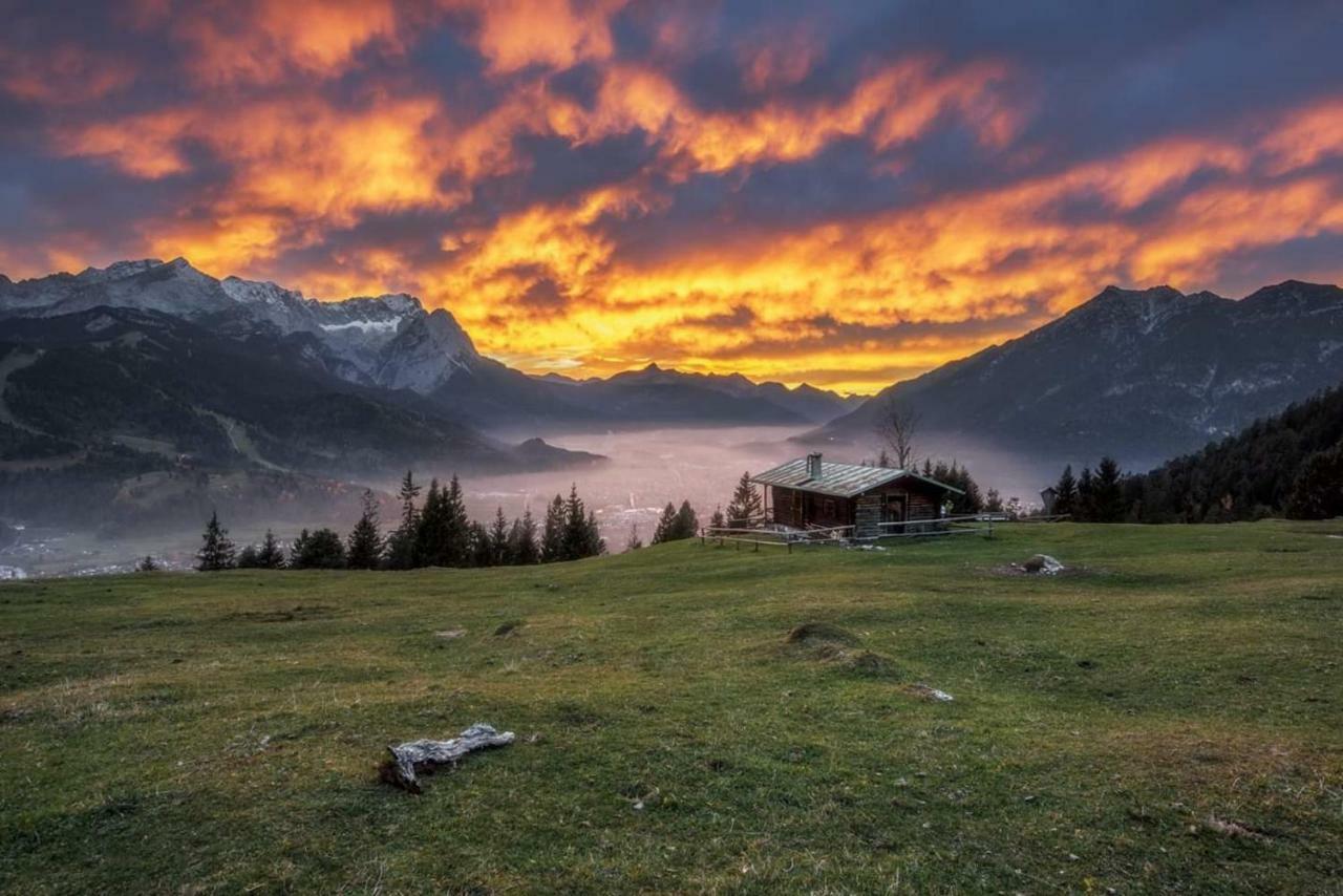 Zur Schoenen Aussicht Hotel Garni Garmisch-Partenkirchen Luaran gambar